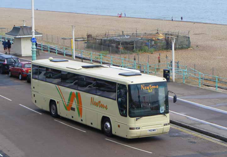 Newtons Dennis Javelin Plaxton P102MKK